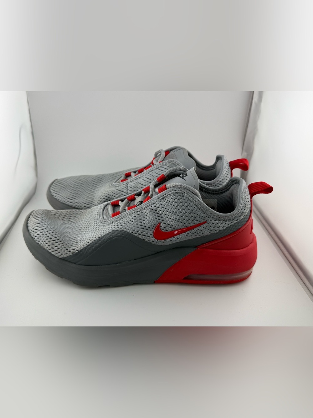 Men's Nike Air Max Motion 2 'Grey University Red' Sneakers CI7589-001 Size: 8.5